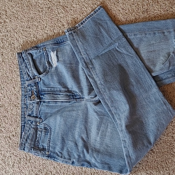 AE Jeans - Picture 2 of 4